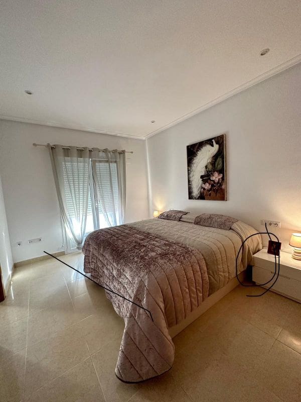 3 soverom Villa til salgs i El Carmoli med svømmebasseng garasje - € 379 000 (Ref: 9284097)