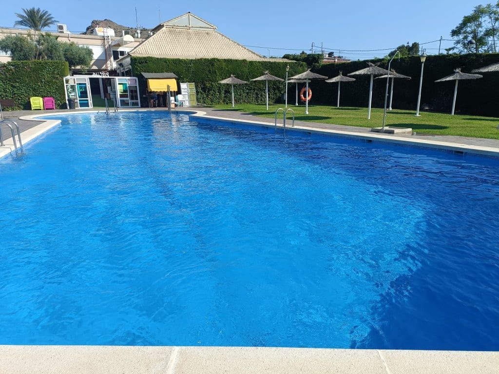 3 camera da letto Bungalow in vendita in El Carmoli con piscina - 155.000 € (Rif: 9535414)