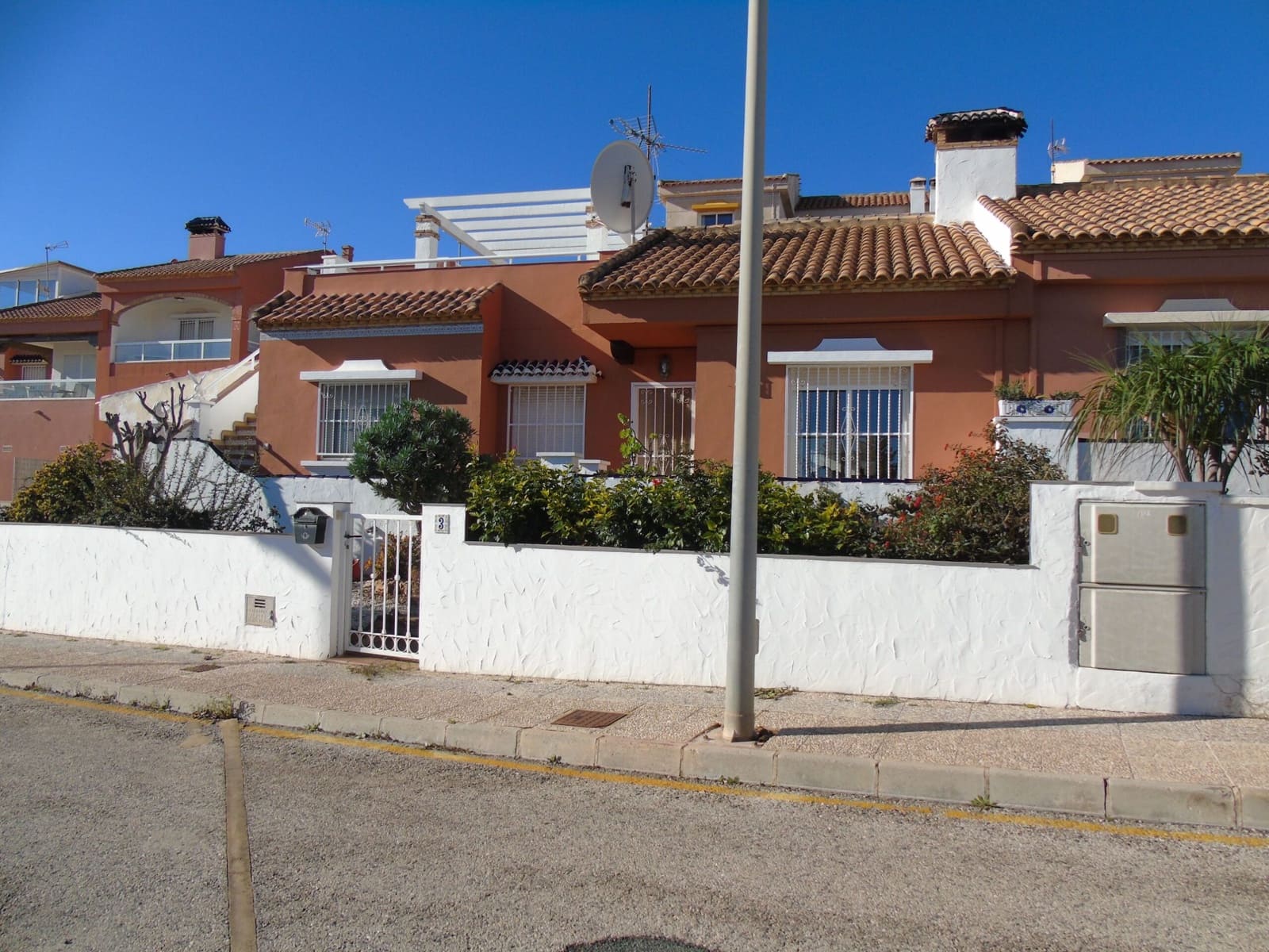 3 camera da letto Bungalow in vendita in El Carmoli con piscina - 155.000 € (Rif: 9535414)