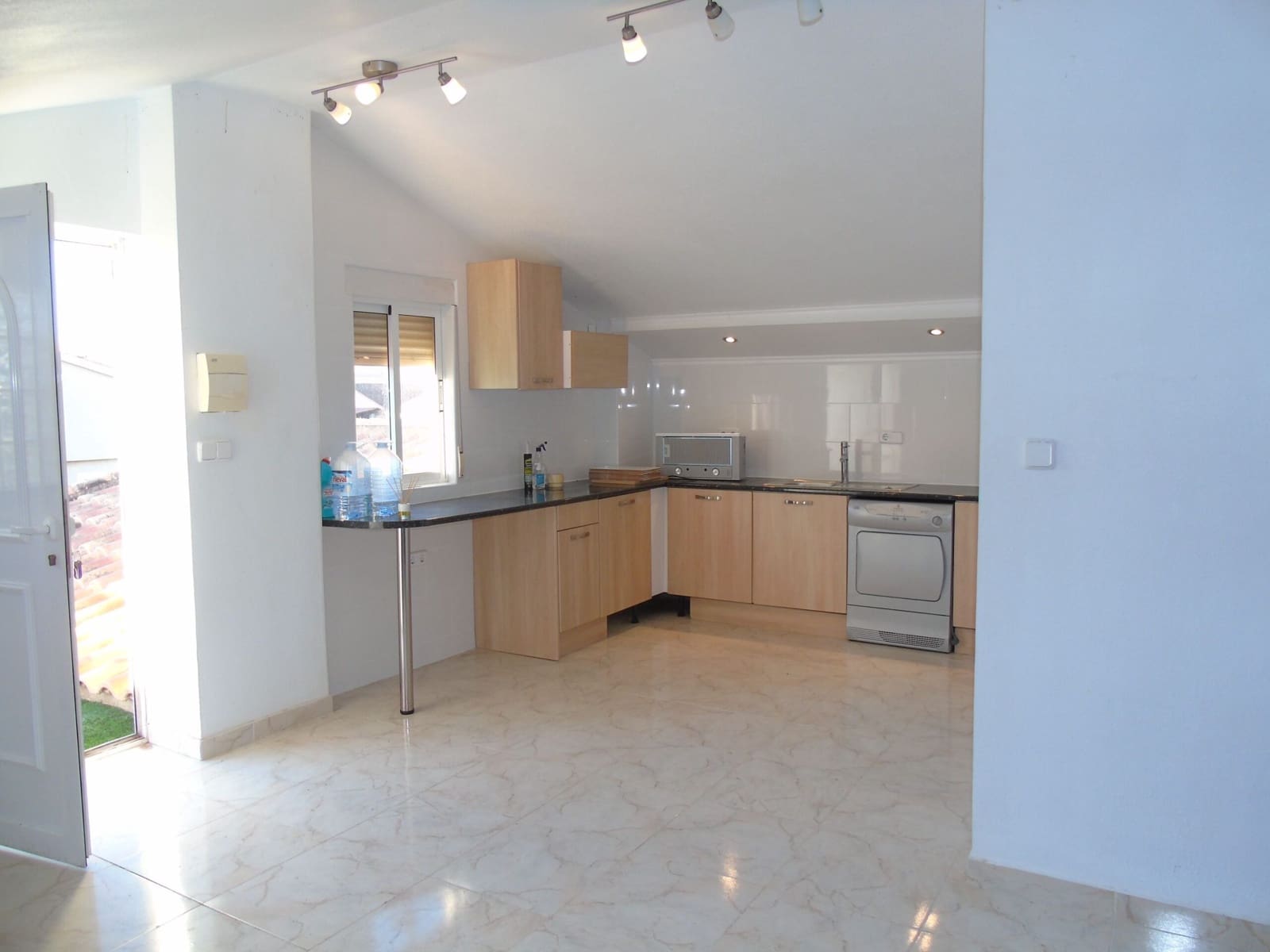 3 quarto Moradia para venda em Playa Honda com piscina - 375 000 € (Ref: 9535415)