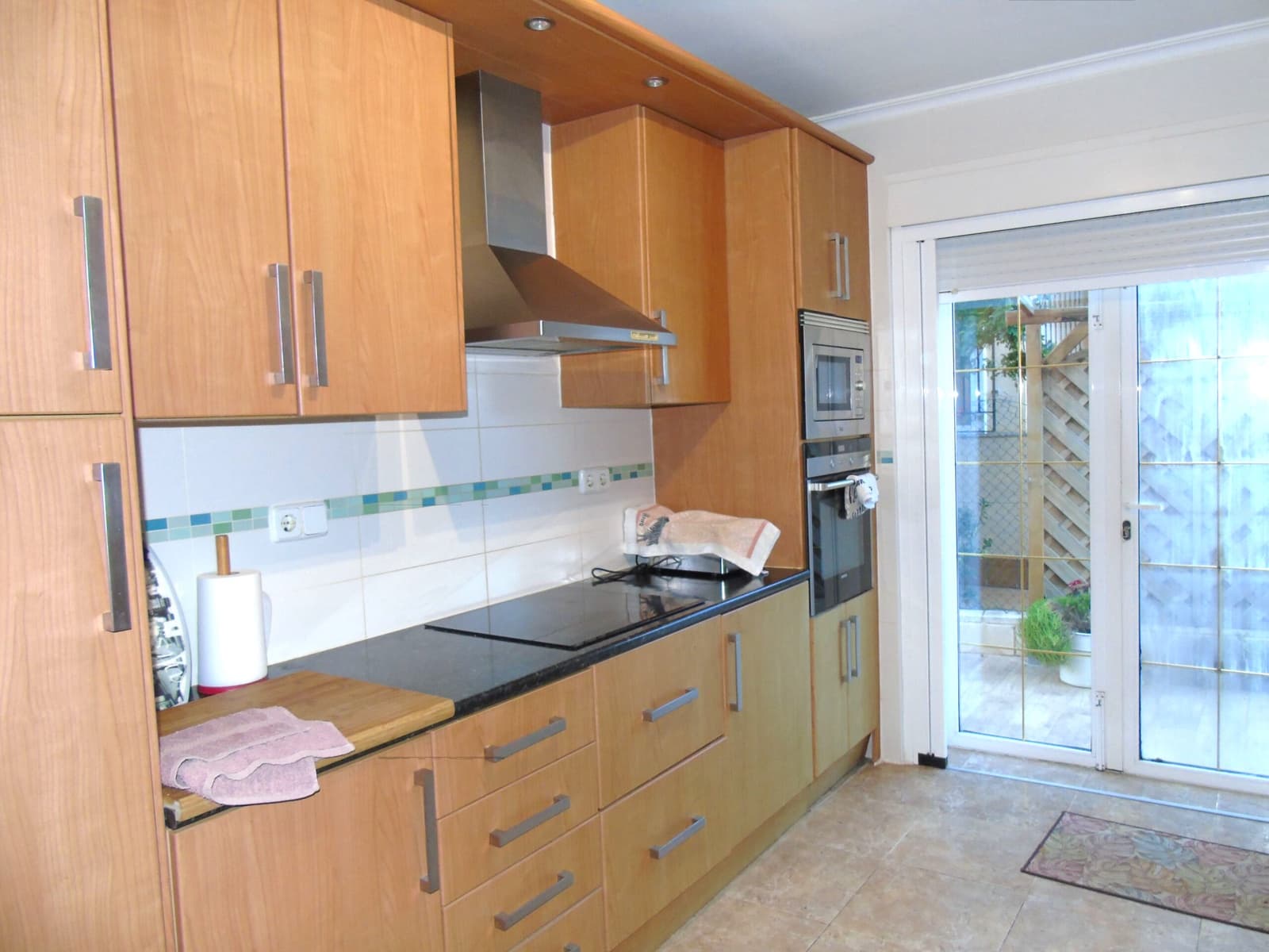 3 bedroom Villa for sale in Playa Honda with pool - € 375,000 (Ref: 9535415)