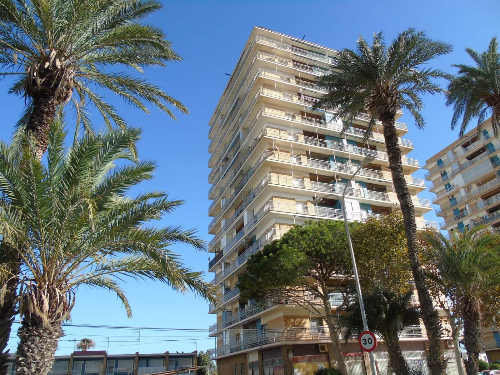 2 bedroom Apartment for sale in Mar de Cristal with garage - € 120,000 (Ref: 9866351)