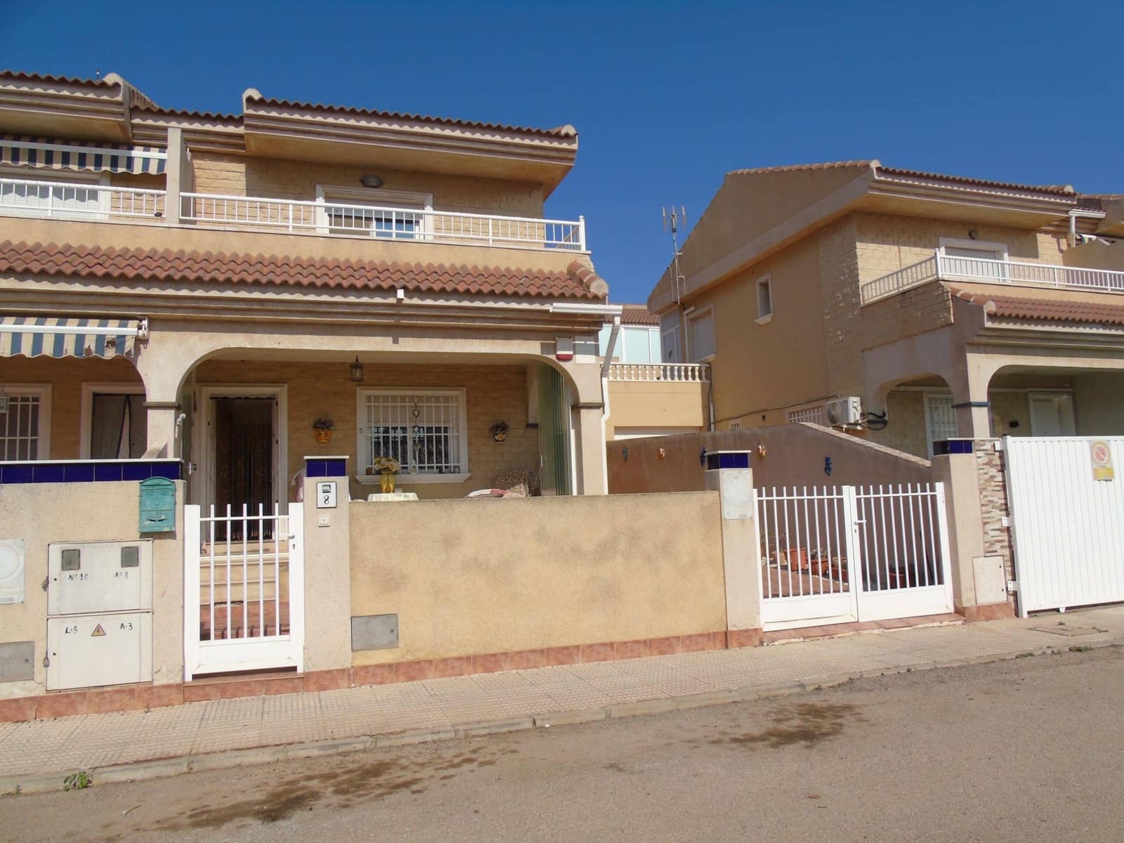 4 Zimmer Haus zu verkaufen in Los Nietos mit Garage - 170.000 € (Ref: 9937446)