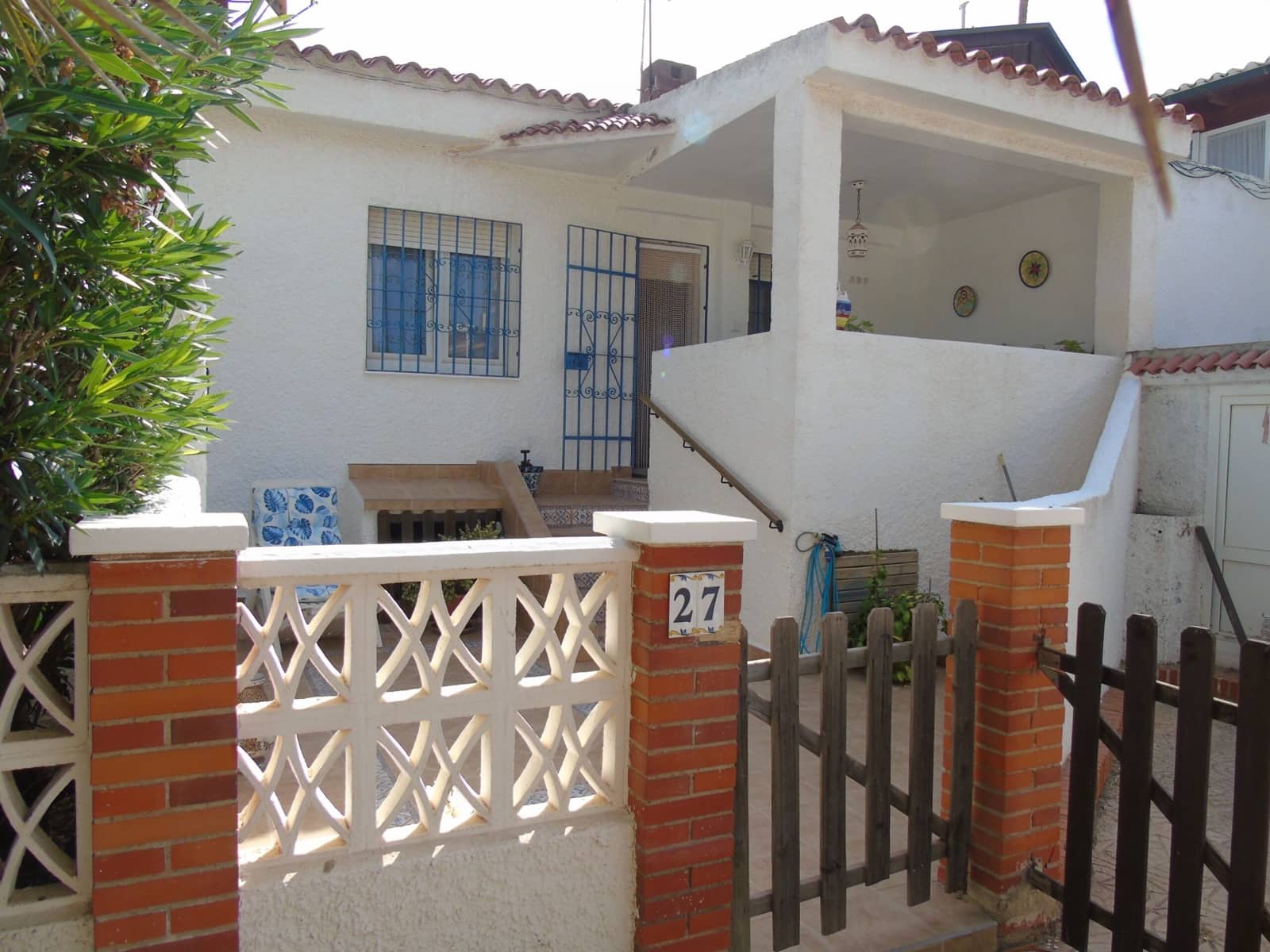 2 soveværelse Bungalow til salg i Estrella de Mar med swimmingpool - € 155.000 (Ref: 9954861)