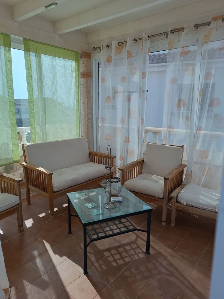 3 quarto Moradia para venda em El Carmoli com piscina - 330 000 € (Ref: 9993736)