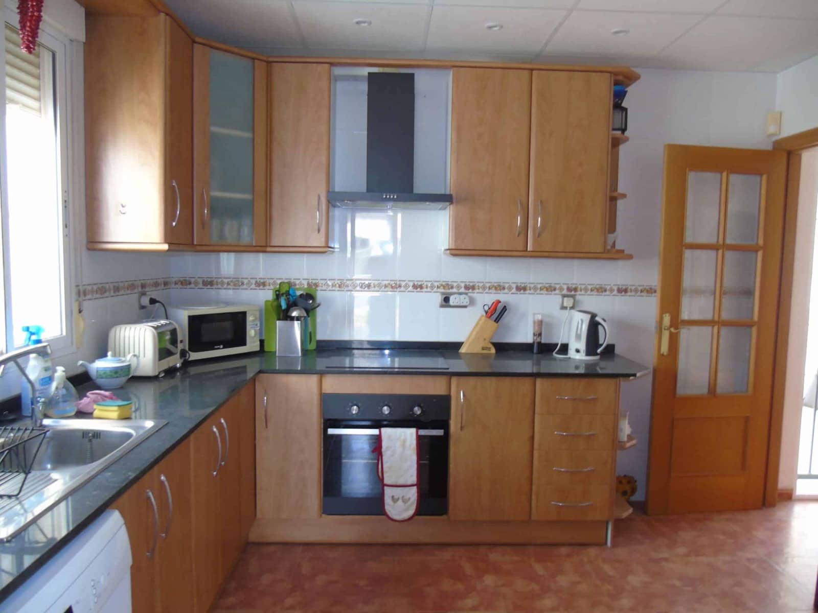 3 quarto Moradia para venda em El Carmoli com piscina - 330 000 € (Ref: 9993736)