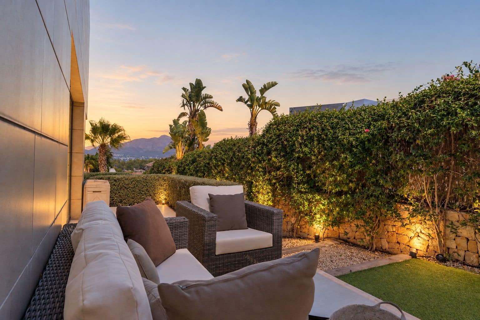 Chalet de 4 habitaciones en Javea / Xàbia en venta con garaje - 1.695.000 € (Ref: 10090964)