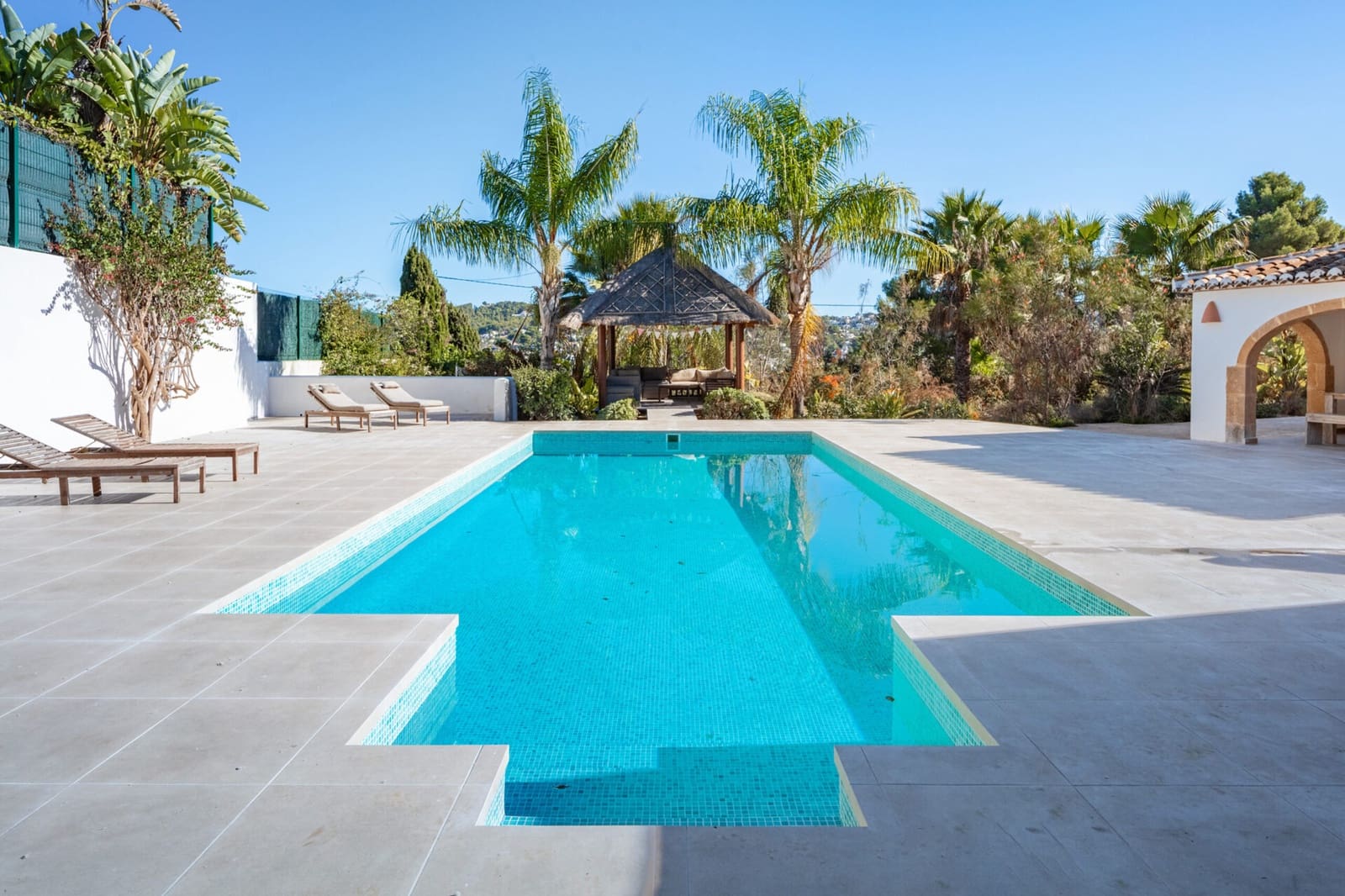 5 soverom Villa til salgs i Javea / Xabia med svømmebasseng garasje - € 1 795 000 (Ref: 10136602)