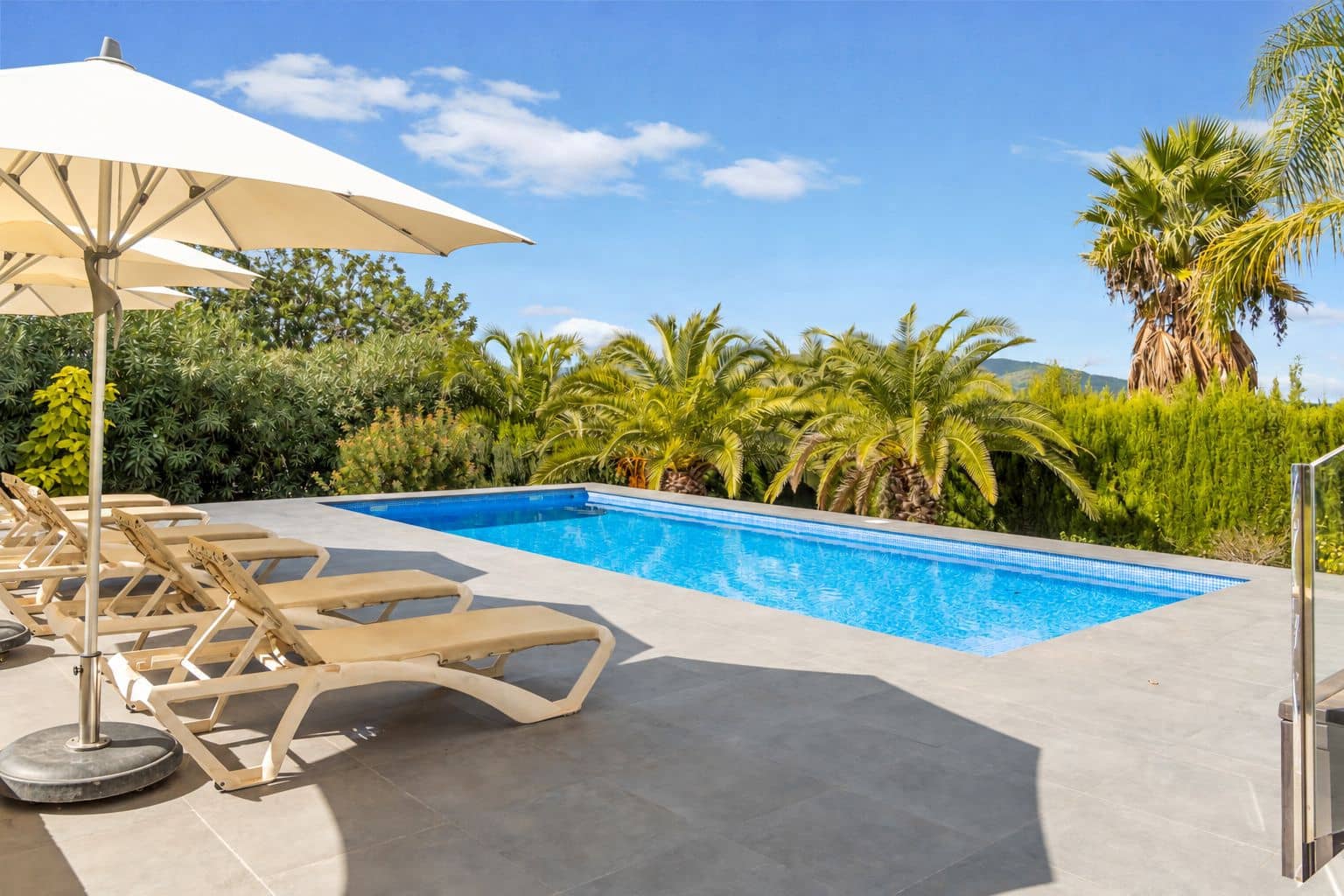 4 soverom Villa til salgs i Javea / Xabia med svømmebasseng garasje - € 1 195 000 (Ref: 10157797)