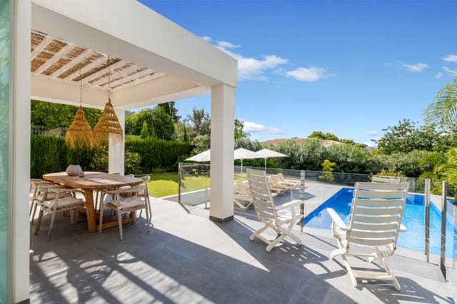 4 soveværelse Villa til salg i Javea / Xàbia med swimmingpool garage - € 1.195.000 (Ref: 10157797)