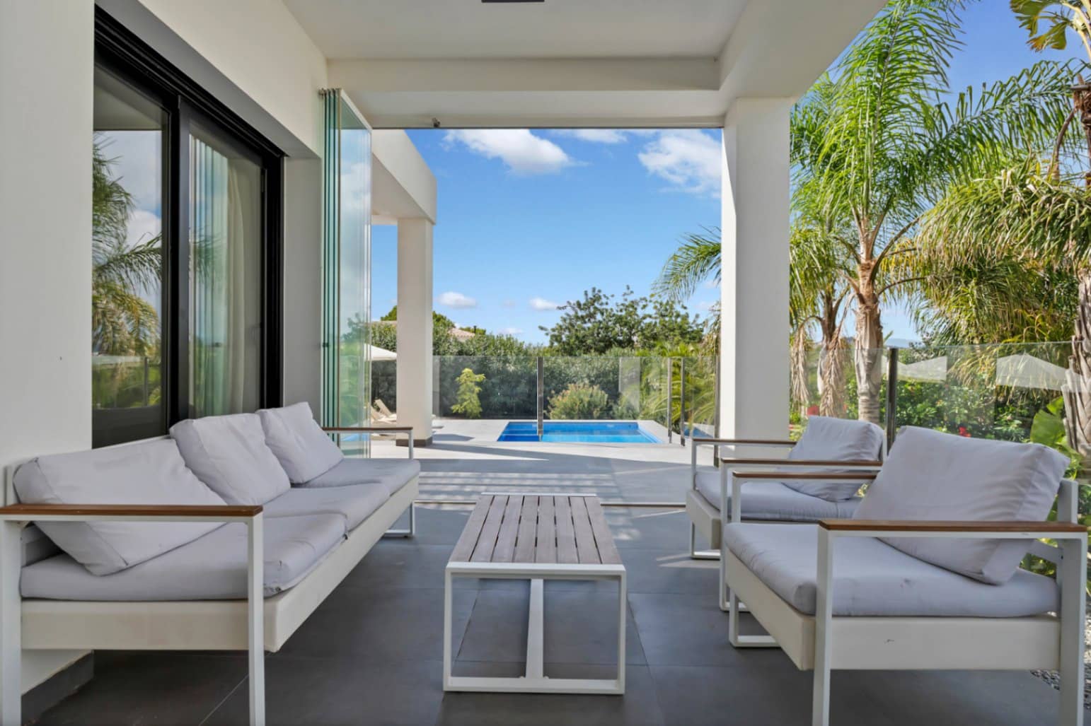 4 soverom Villa til salgs i Javea / Xabia med svømmebasseng garasje - € 1 195 000 (Ref: 10157797)