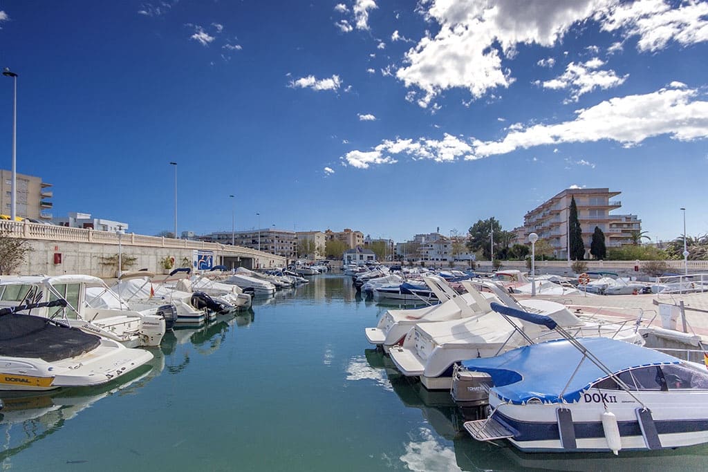 2 bedroom Apartment for sale in Arenal with pool garage - € 397,000 (Ref: 10158636)