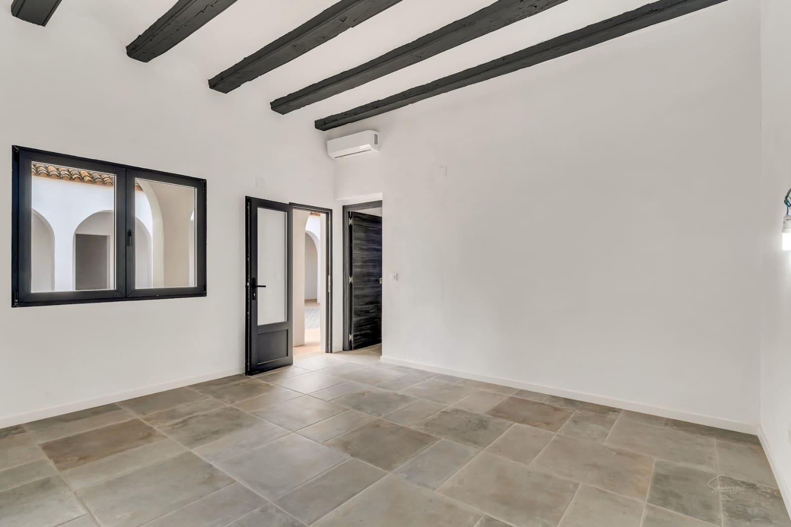 4 sypialnia Willa na sprzedaż w Javea / Xabia z basenem garażem - 1 600 000 € (Ref: 9022103)