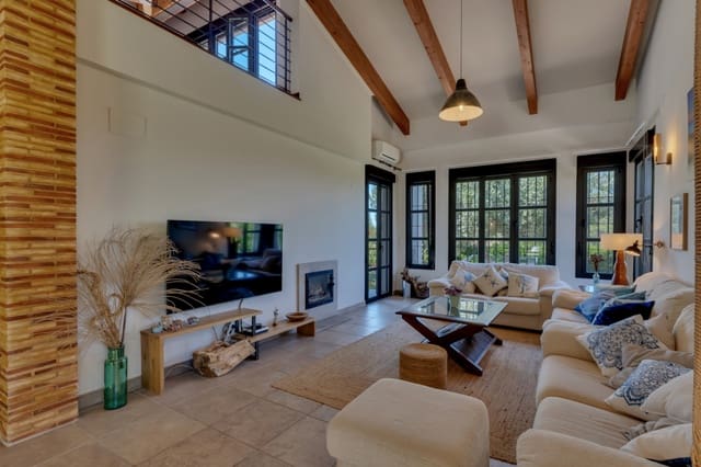 5 soveværelse Villa til salg i Javea / Xàbia med garage - € 1.075.000 (Ref: 9022108)