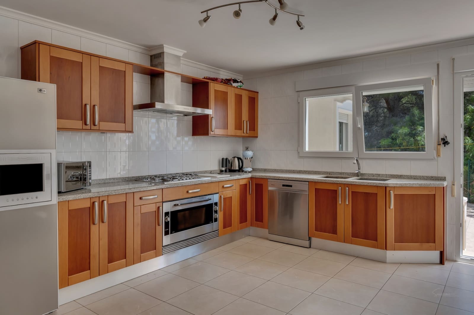 4 bedroom Villa for sale in Javea / Xabia with pool garage - € 849,000 (Ref: 9022110)