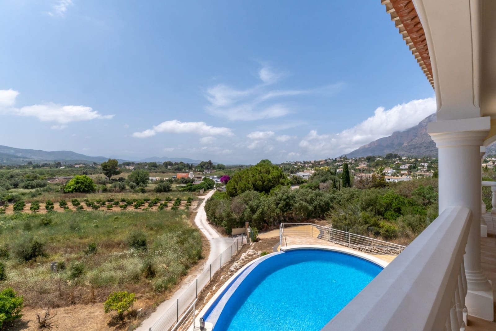 4 bedroom Villa for sale in Javea / Xabia with pool garage - € 849,000 (Ref: 9022110)