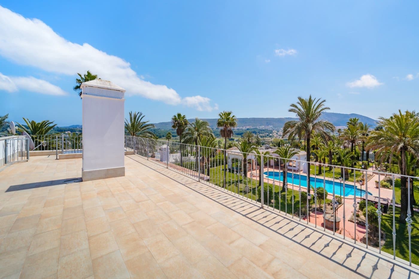 13 bedroom Villa for sale in Javea / Xabia with pool garage - € 3,450,000 (Ref: 9022129)