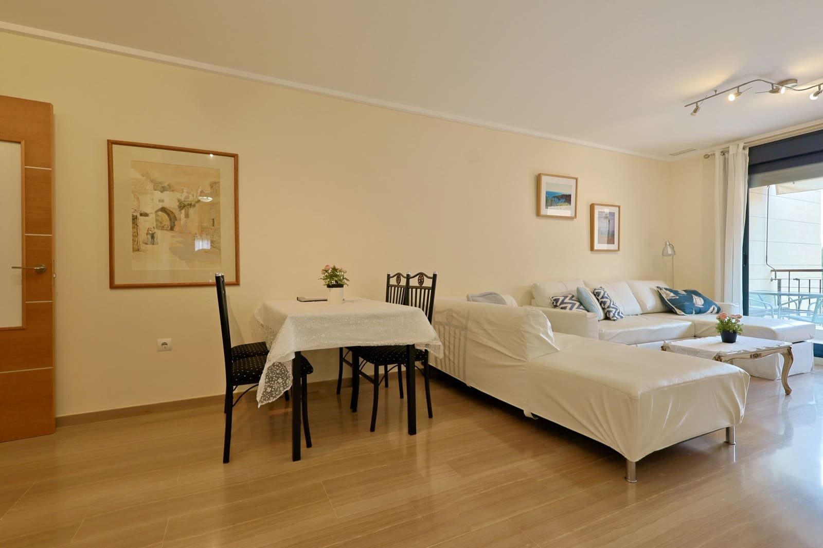 2 bedroom Apartment for sale in Javea / Xabia with pool - € 420,000 (Ref: 9114969)