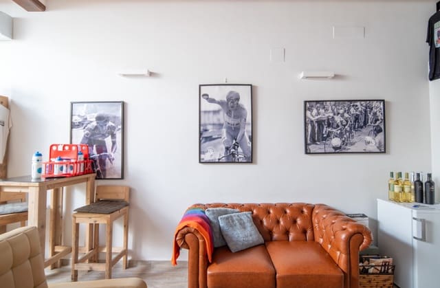 5 bedroom Commercial for sale in Centro ciudad, Javea / Xàbia - € 995,000 (Ref: 9114973)