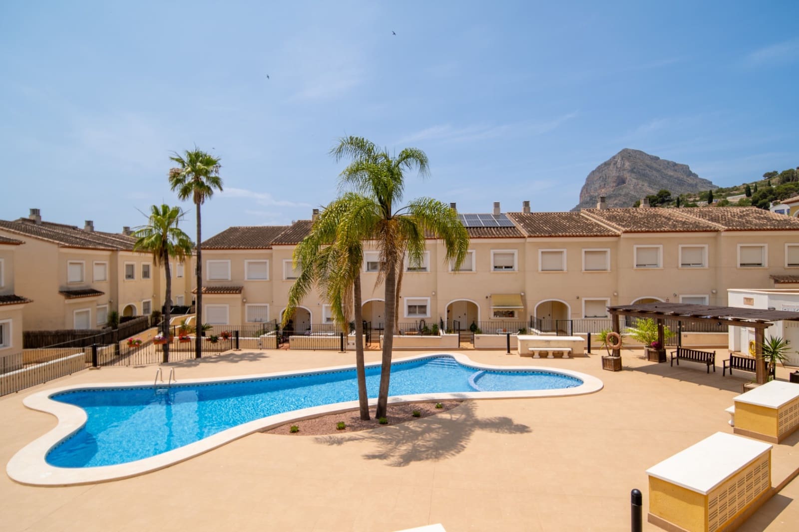 3 slaapkamer Appartement te koop in Javea / Xabia met zwembad - € 335.000 (Ref: 9114974)