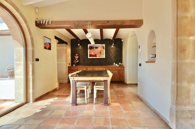 6 soveværelse Villa til salg i Montgó - Ermita, Javea / Xàbia med swimmingpool - € 1.495.000 (Ref: 9114975)