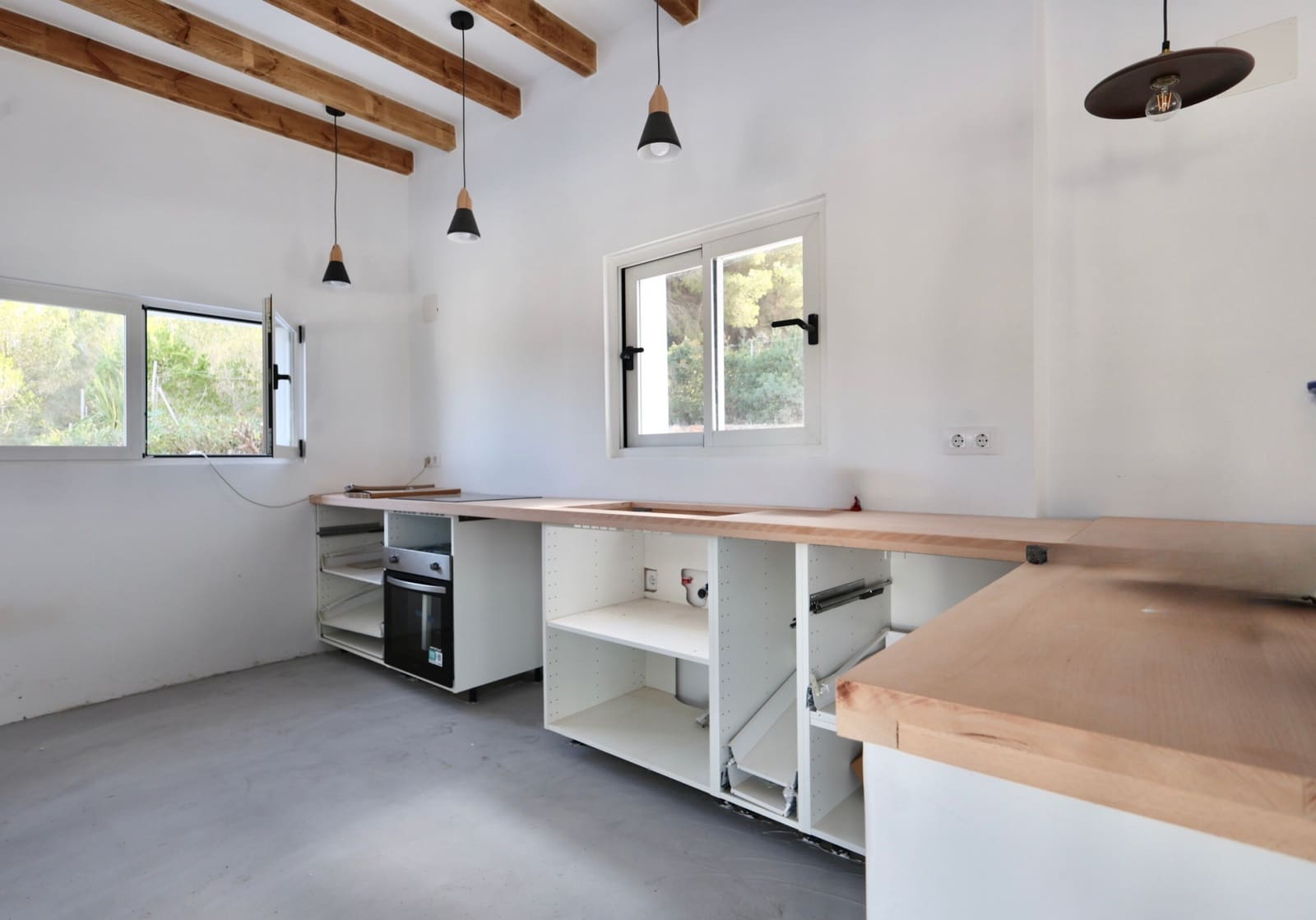 6 bedroom Villa for sale in Javea / Xabia with pool - € 1,250,000 (Ref: 9114980)