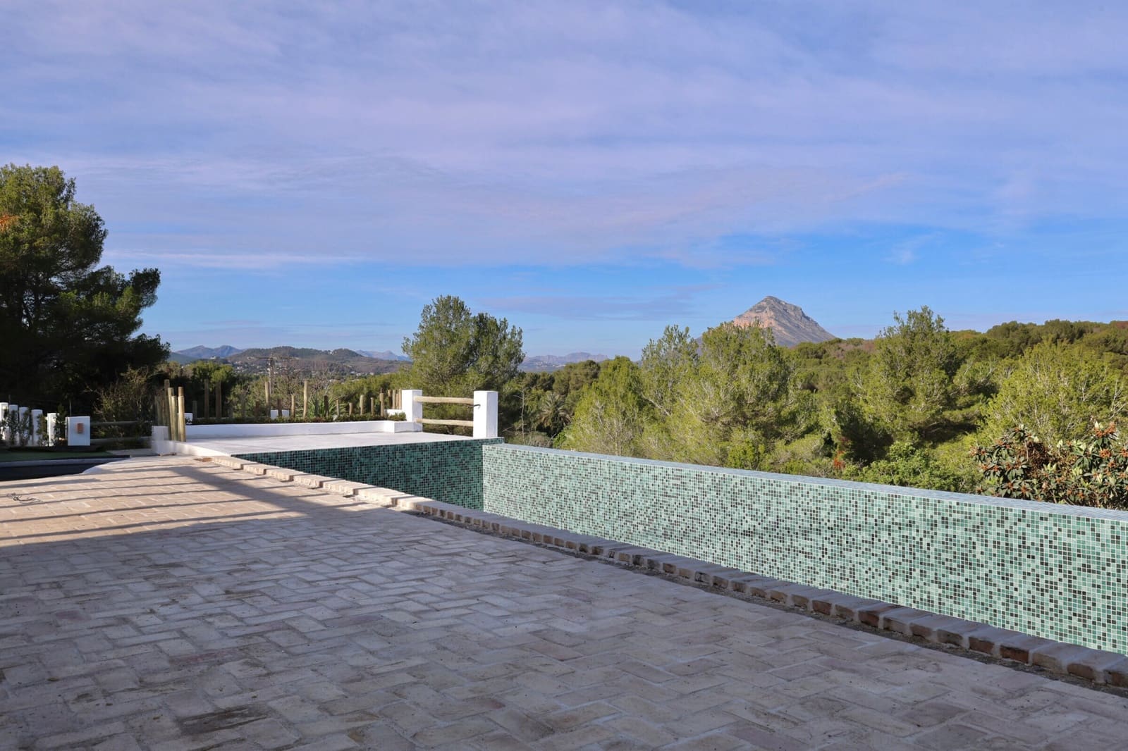 6 bedroom Villa for sale in Javea / Xabia with pool - € 1,250,000 (Ref: 9114980)