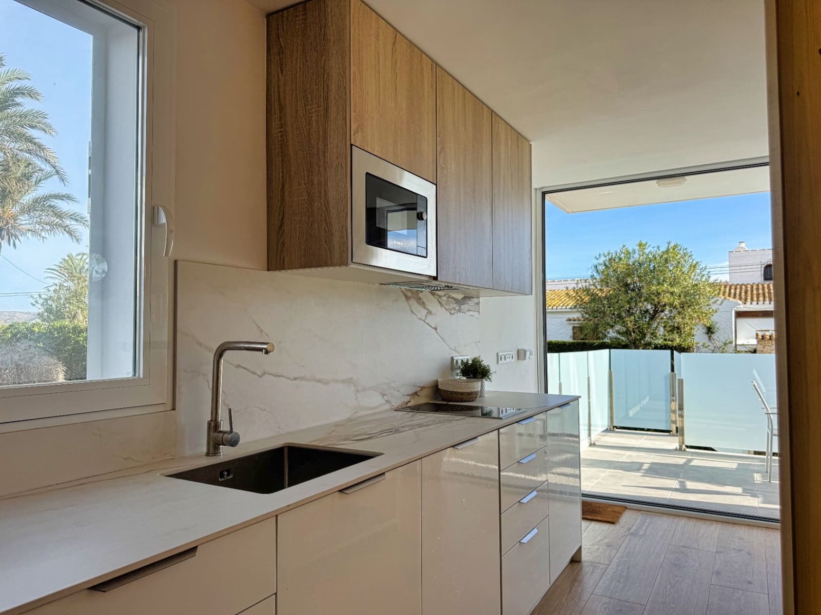 Apartment for sale in Javea / Xabia - € 245,000 (Ref: 9114989)