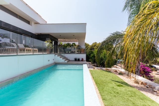 4 quarto Moradia para venda em Javea / Xàbia com piscina - 1 150 000 € (Ref: 9114995)