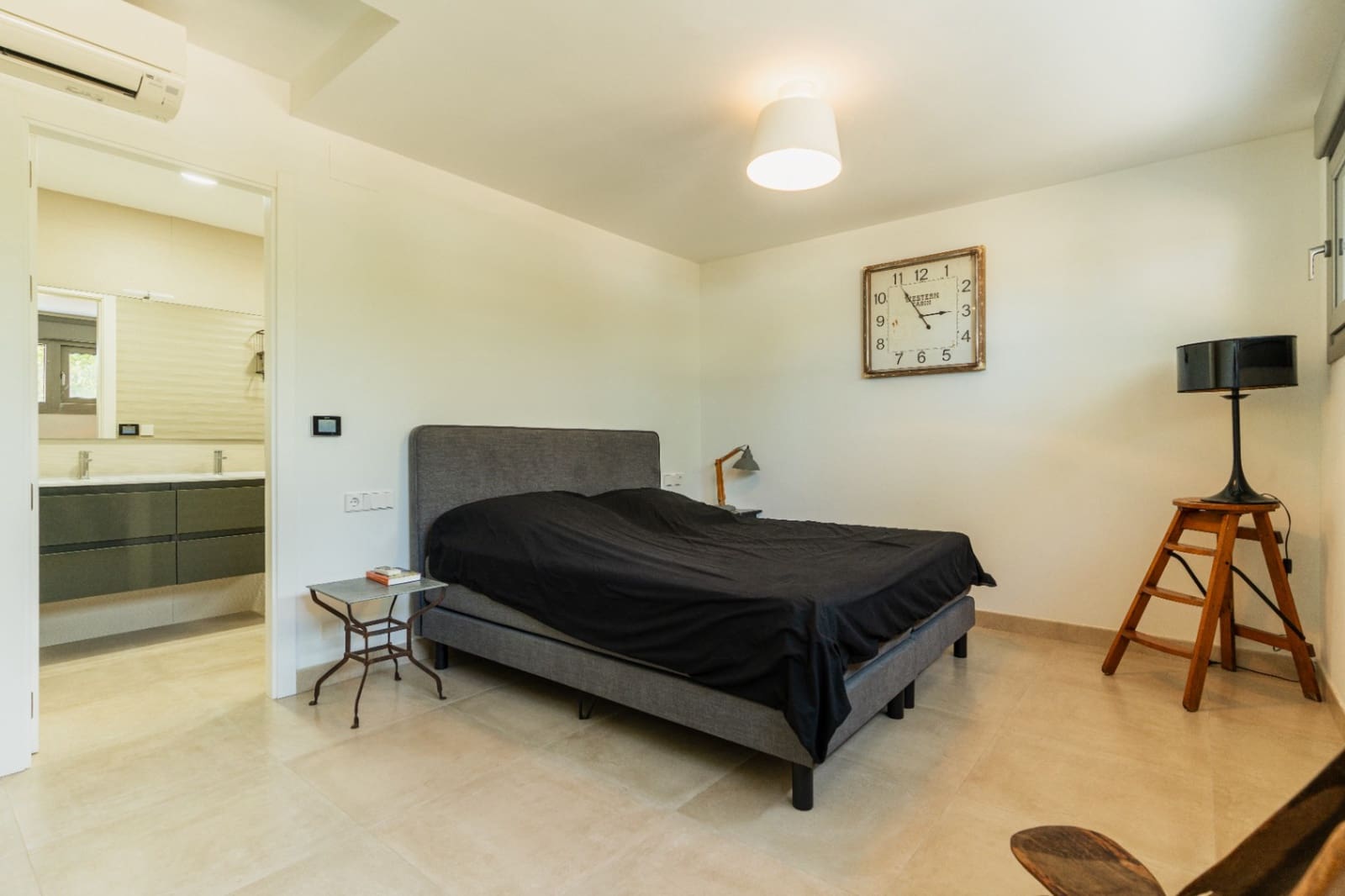 4 bedroom Villa for sale in Javea / Xabia with pool - € 1,150,000 (Ref: 9114995)