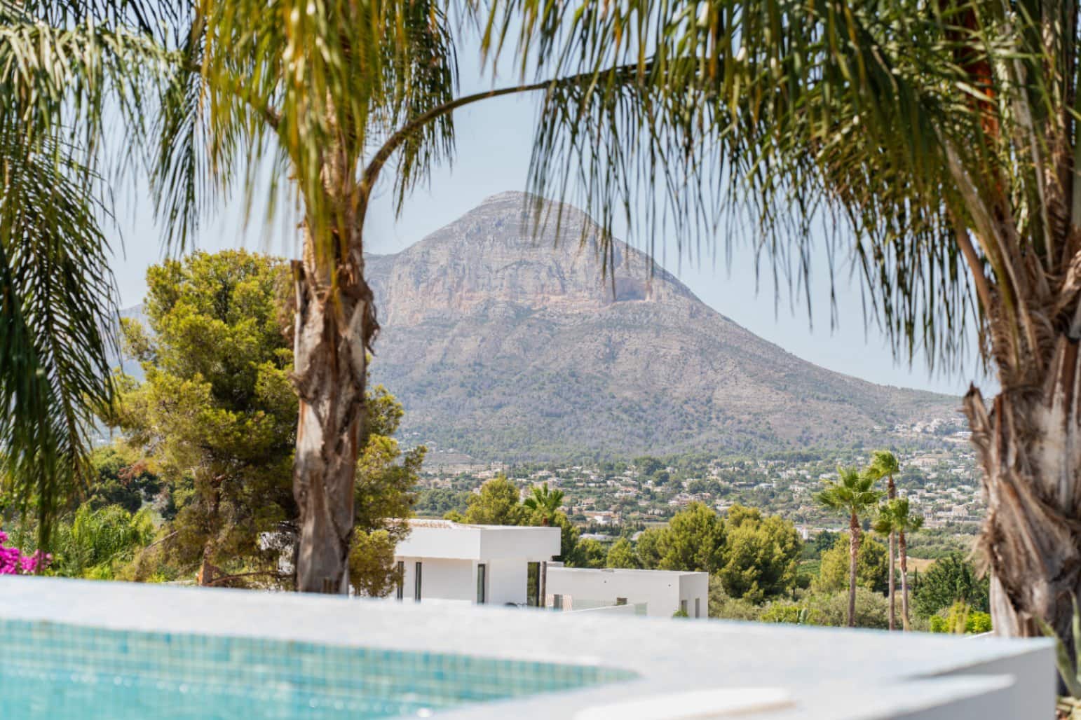 4 bedroom Villa for sale in Javea / Xabia with pool - € 1,150,000 (Ref: 9114995)