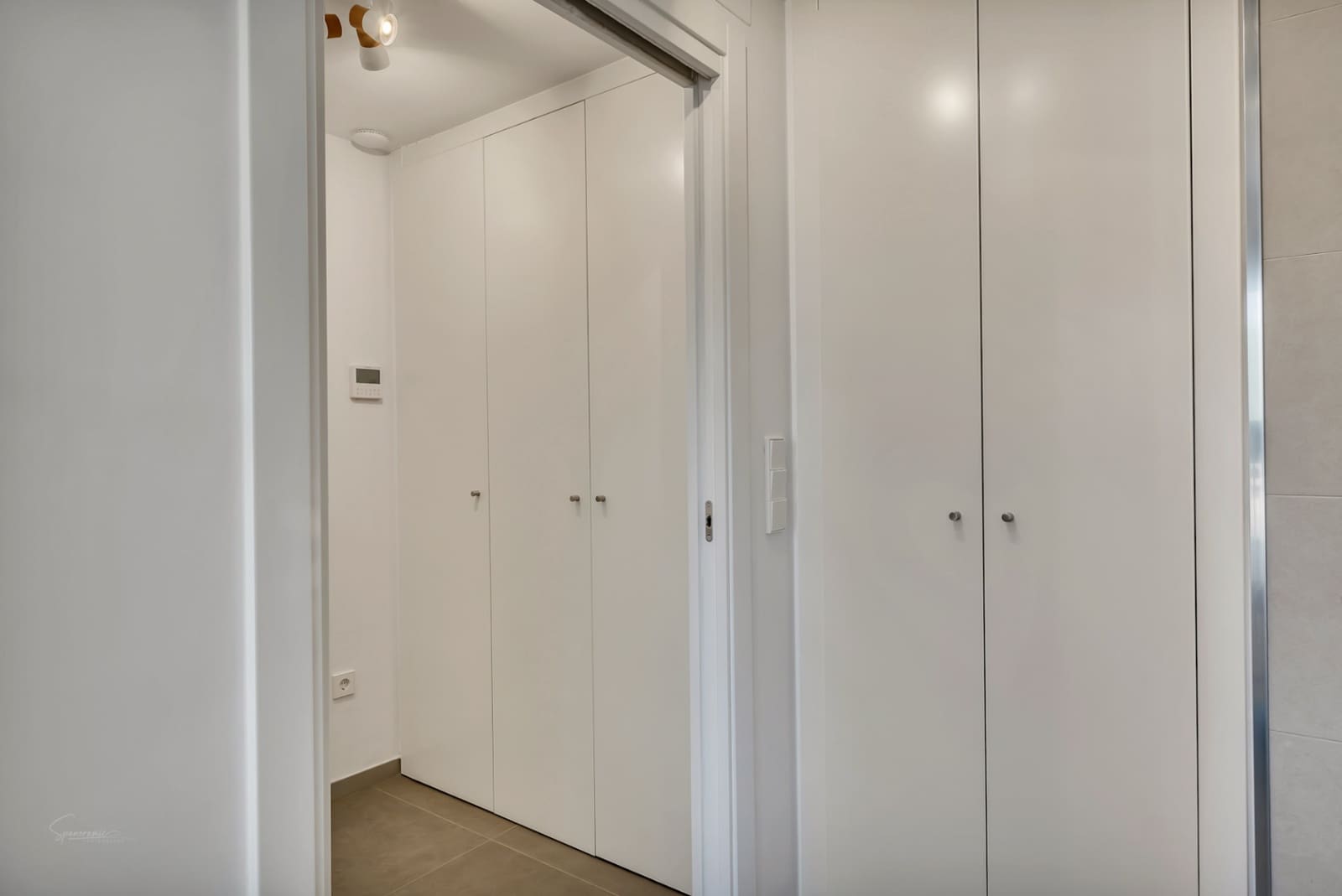 3 sypialnia Apartament na sprzedaż w Arenal z basenem garażem - 620 000 € (Ref: 9204055)