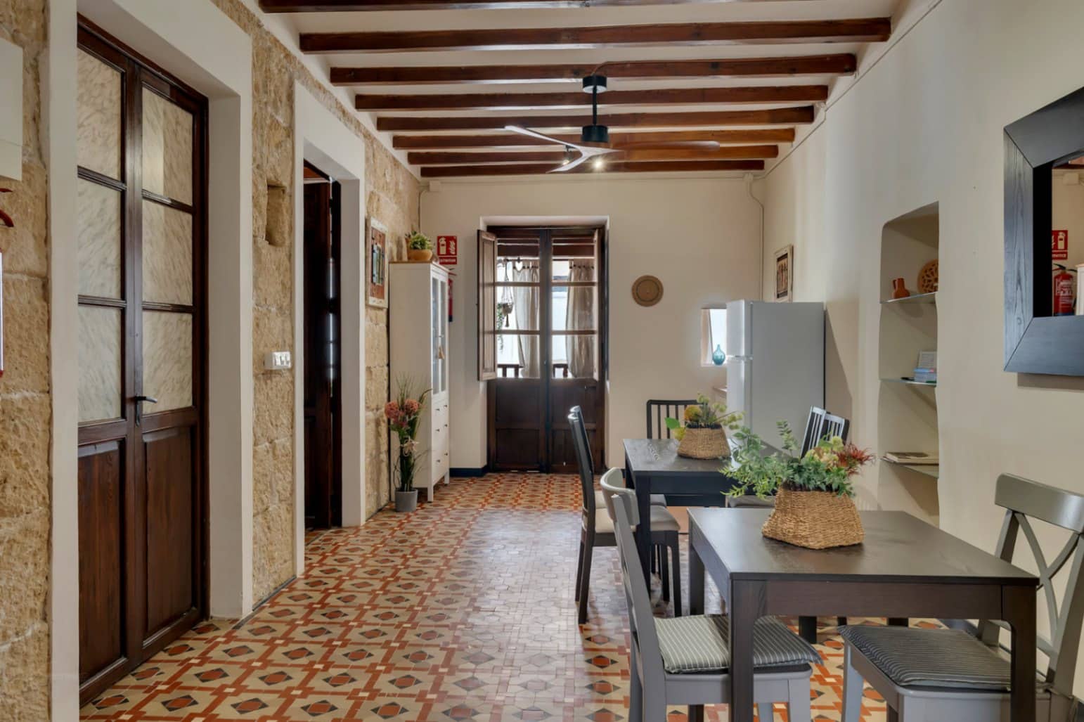 8 bedroom Townhouse for sale in Javea / Xabia - € 960,000 (Ref: 9265677)