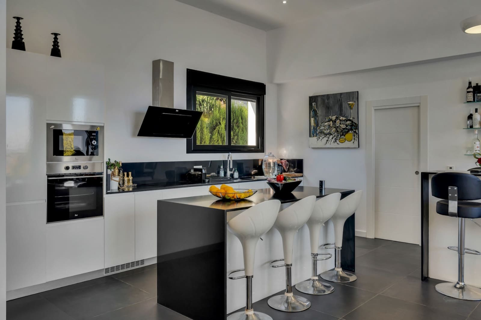 Chalet de 4 habitaciones en Moraira en venta con piscina garaje - 1.495.000 € (Ref: 9289951)