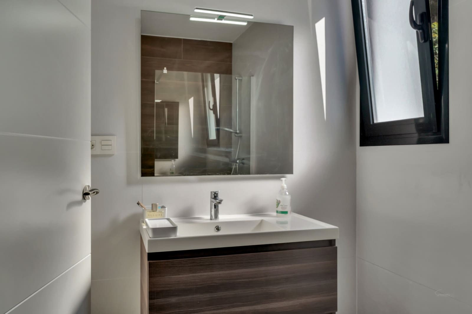 Chalet de 4 habitaciones en Moraira en venta con piscina garaje - 1.495.000 € (Ref: 9289951)