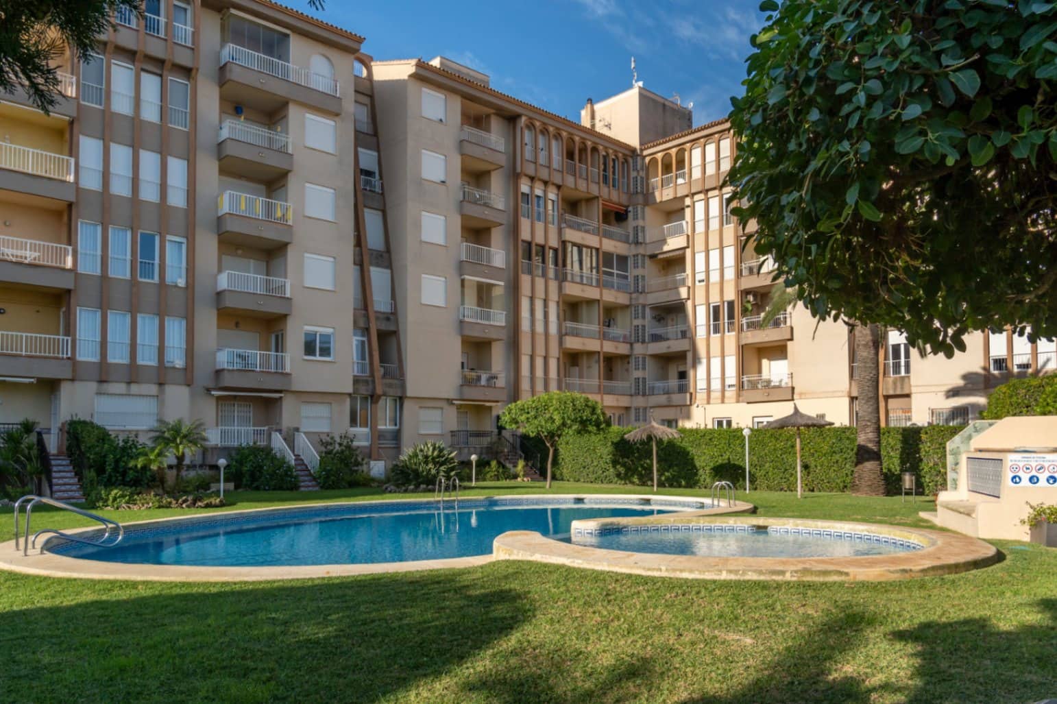 3 bedroom Apartment for sale in Javea / Xabia with pool - € 349,000 (Ref: 9376478)