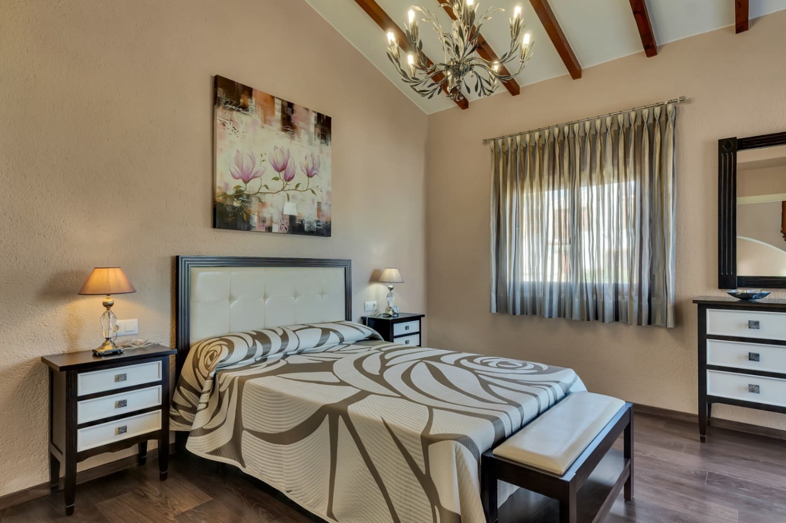 4 Zimmer Villa zu verkaufen in Javea / Xabia mit Pool Garage - 1.160.000 € (Ref: 9438905)