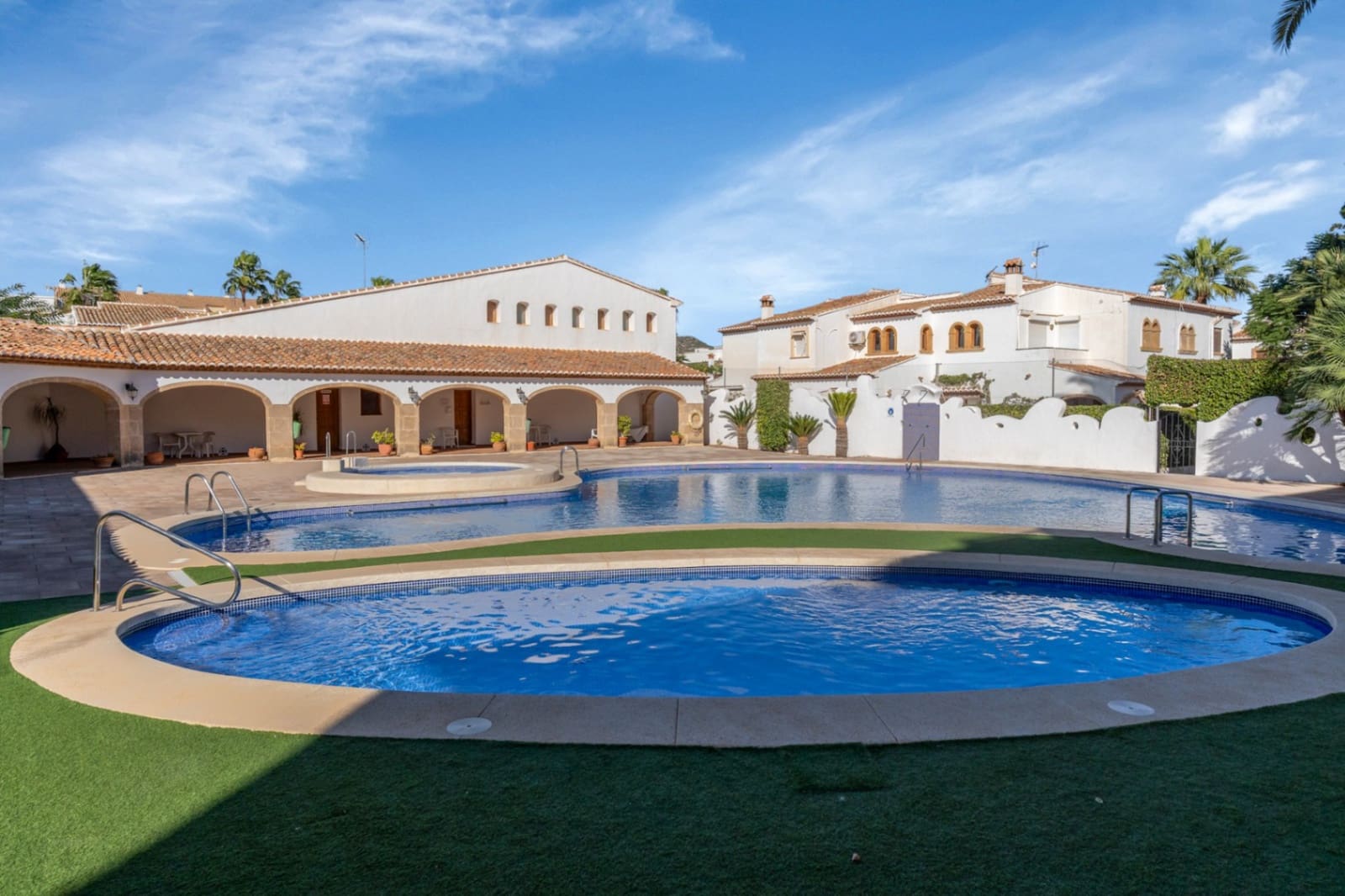 4 Zimmer Villa zu verkaufen in Javea / Xabia mit Pool Garage - 1.160.000 € (Ref: 9438905)