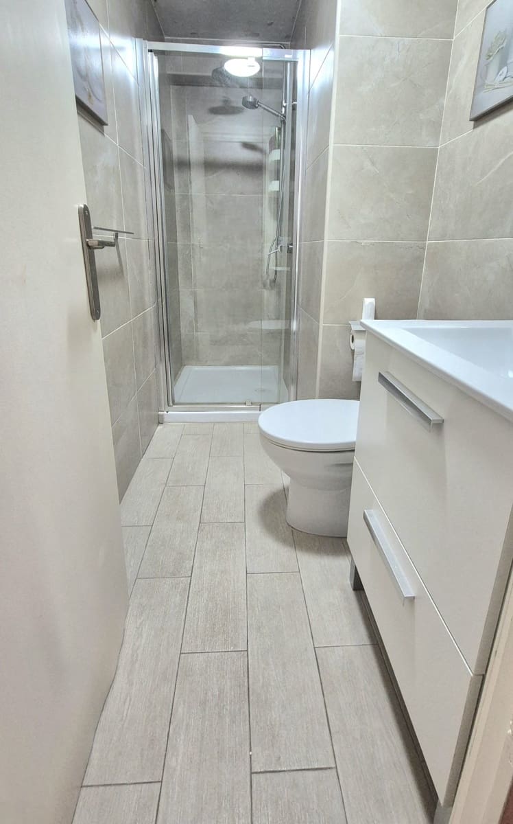 2 slaapkamer Appartement te koop in Arenal met garage - € 285.000 (Ref: 9451453)