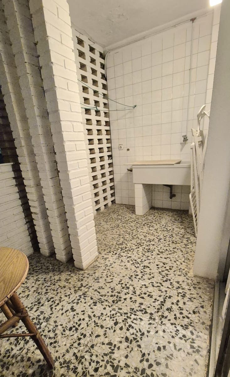 2 slaapkamer Appartement te koop in Arenal met garage - € 285.000 (Ref: 9451453)
