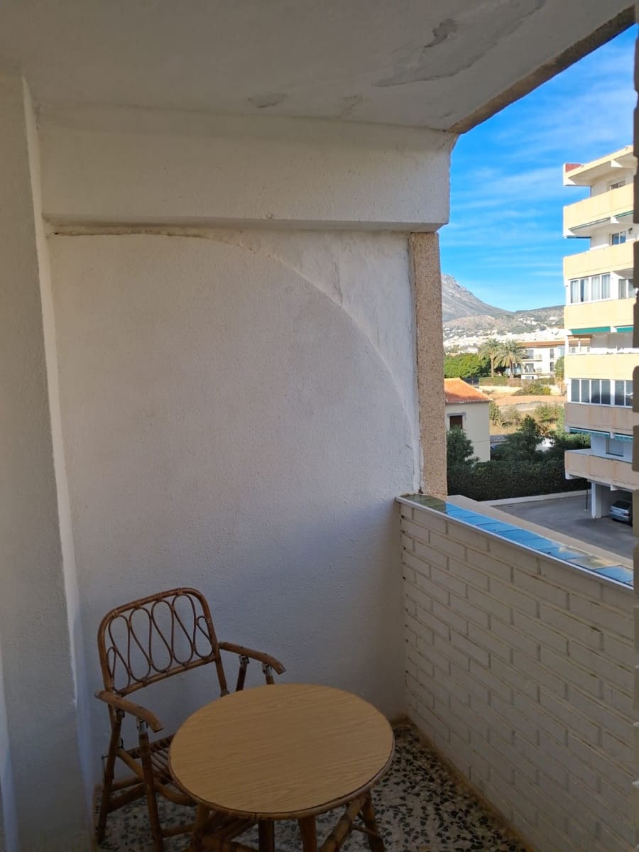 2 slaapkamer Appartement te koop in Arenal met garage - € 285.000 (Ref: 9451453)