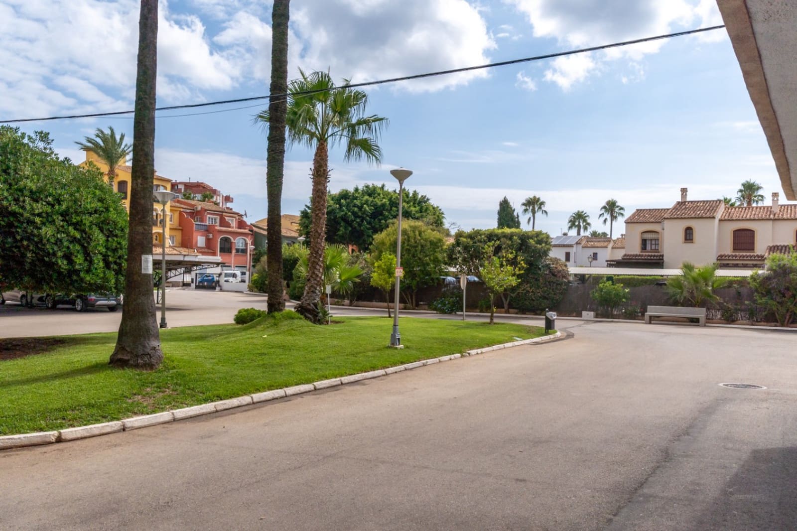 2 slaapkamer Appartement te koop in Arenal met garage - € 285.000 (Ref: 9451453)