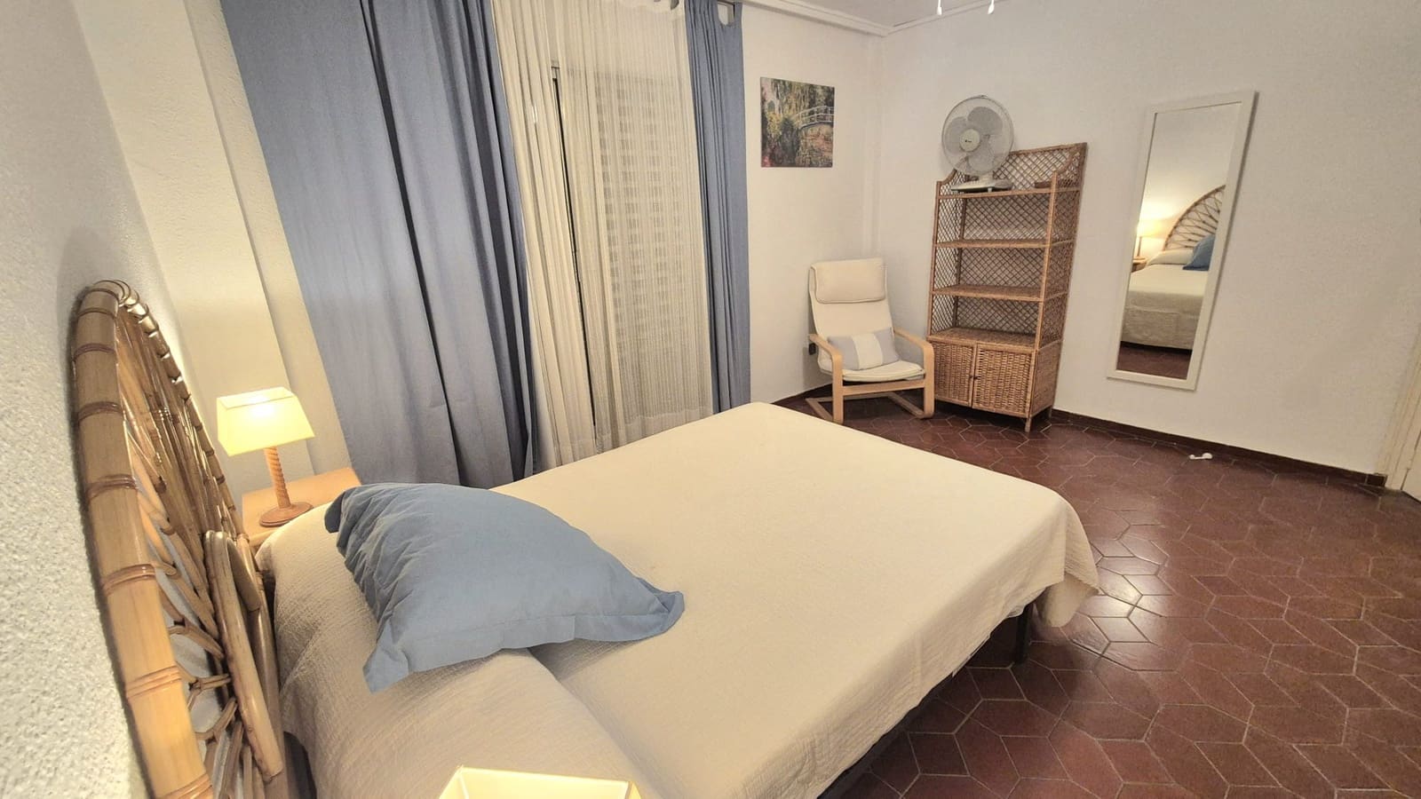 2 slaapkamer Appartement te koop in Arenal met garage - € 285.000 (Ref: 9451453)