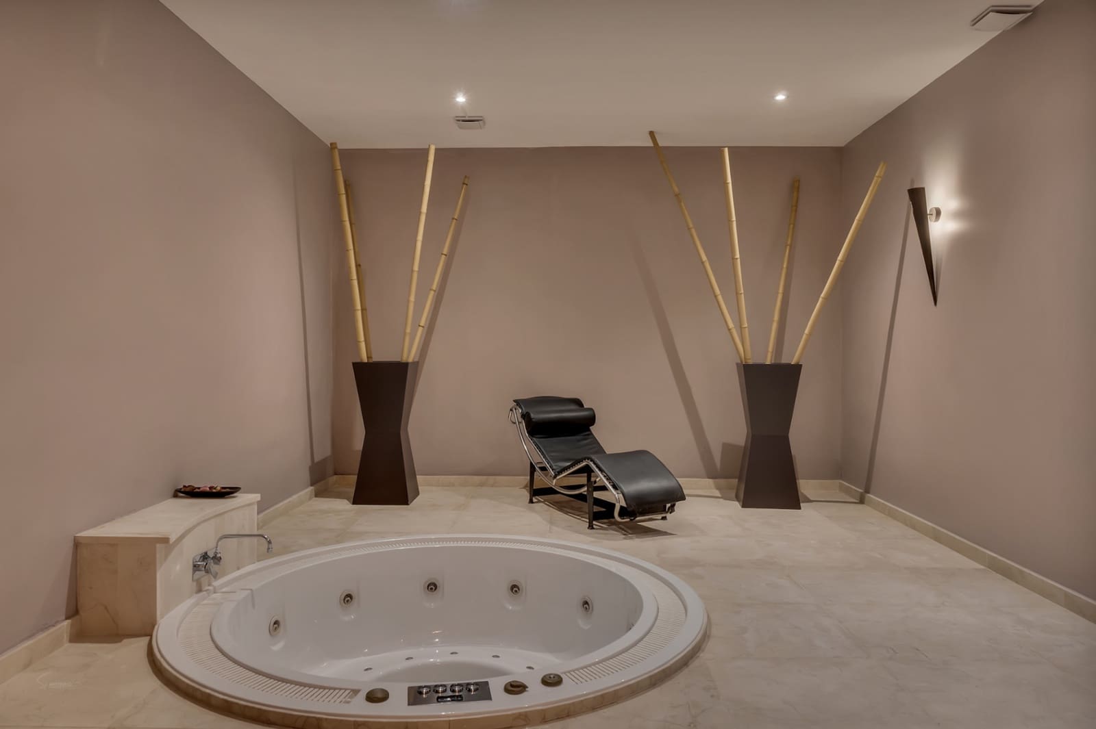 4 makuuhuone Huvila myytävänä paikassa Moraira mukana uima-altaan 
autotalli - 1 790 000 € (Ref: 9473330)