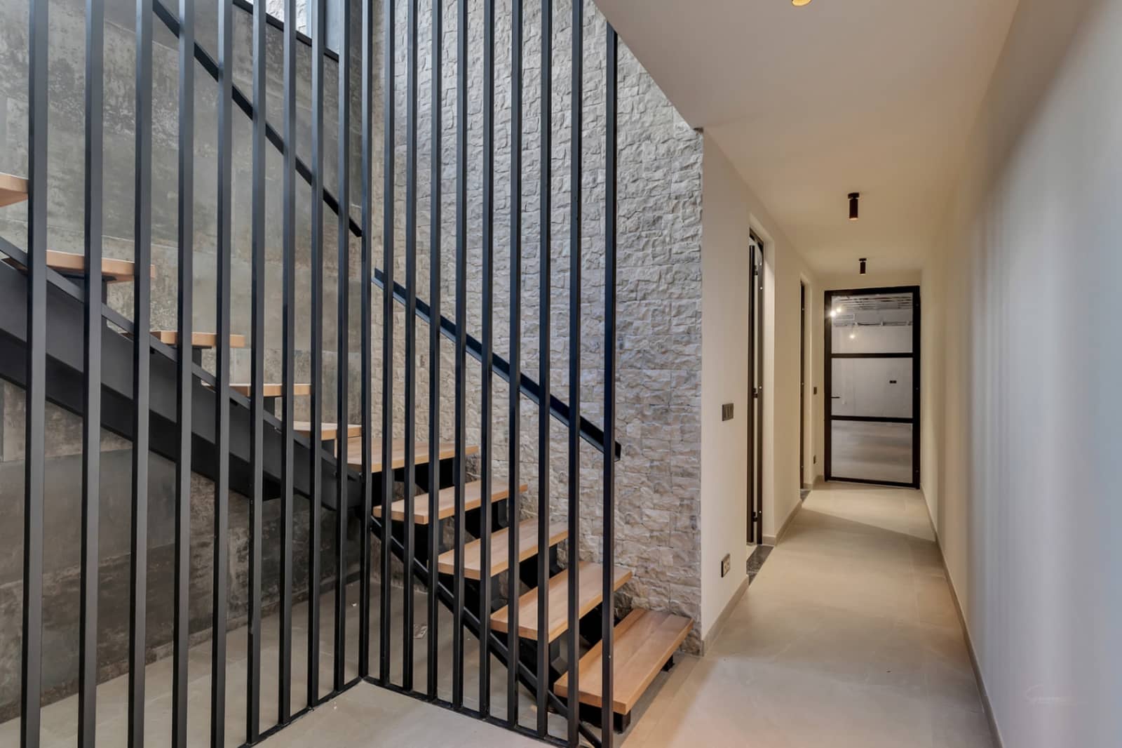 3 bedroom Villa for sale in Javea / Xabia with pool garage - € 1,749,000 (Ref: 9523662)