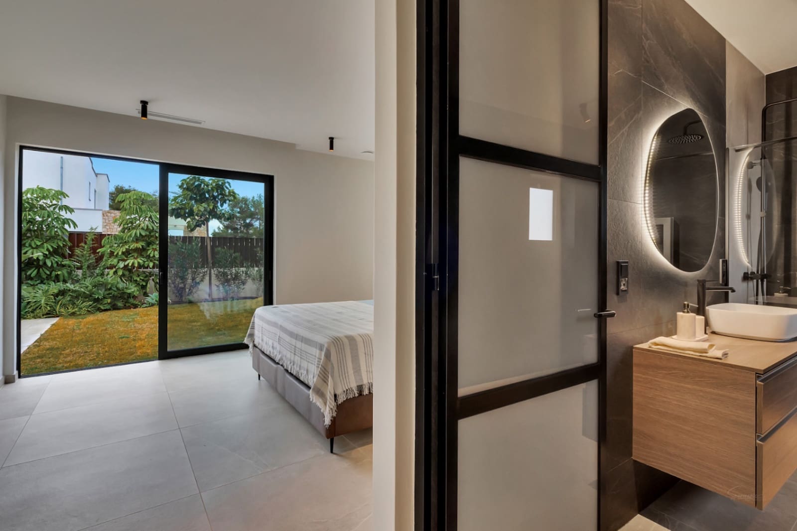 3 bedroom Villa for sale in Javea / Xabia with pool garage - € 1,749,000 (Ref: 9523662)