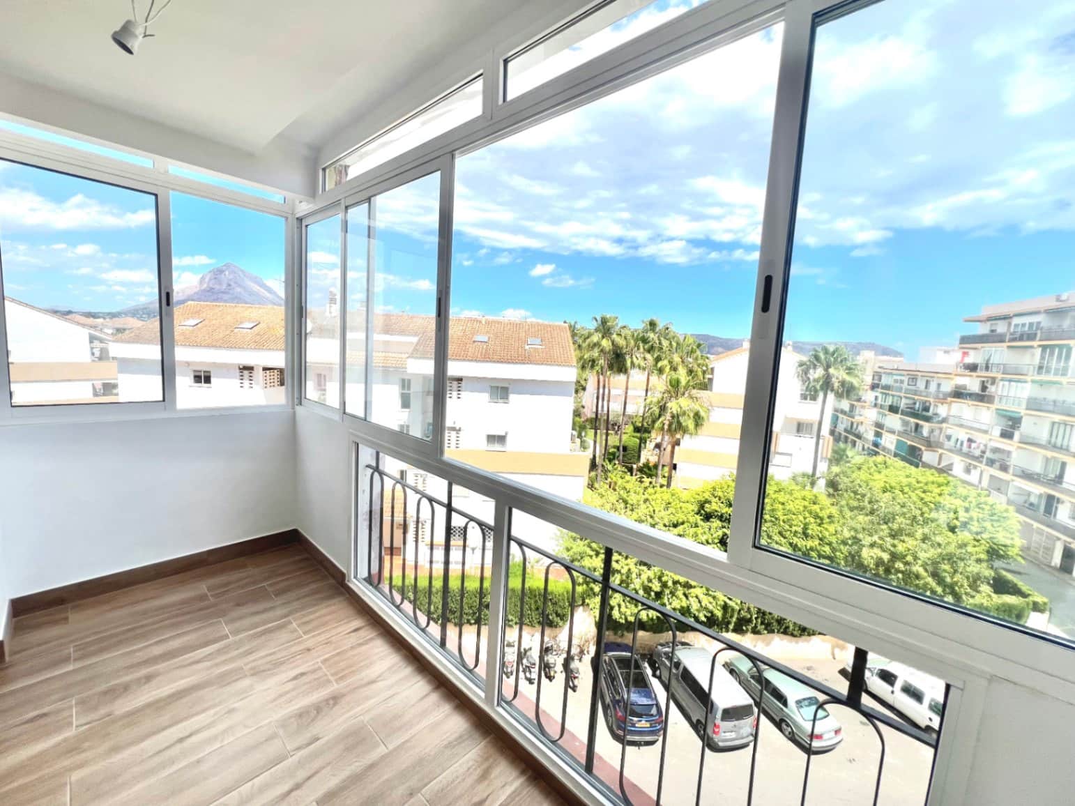 1 bedroom Apartment for sale in Arenal with pool garage - € 240,000 (Ref: 9535293)