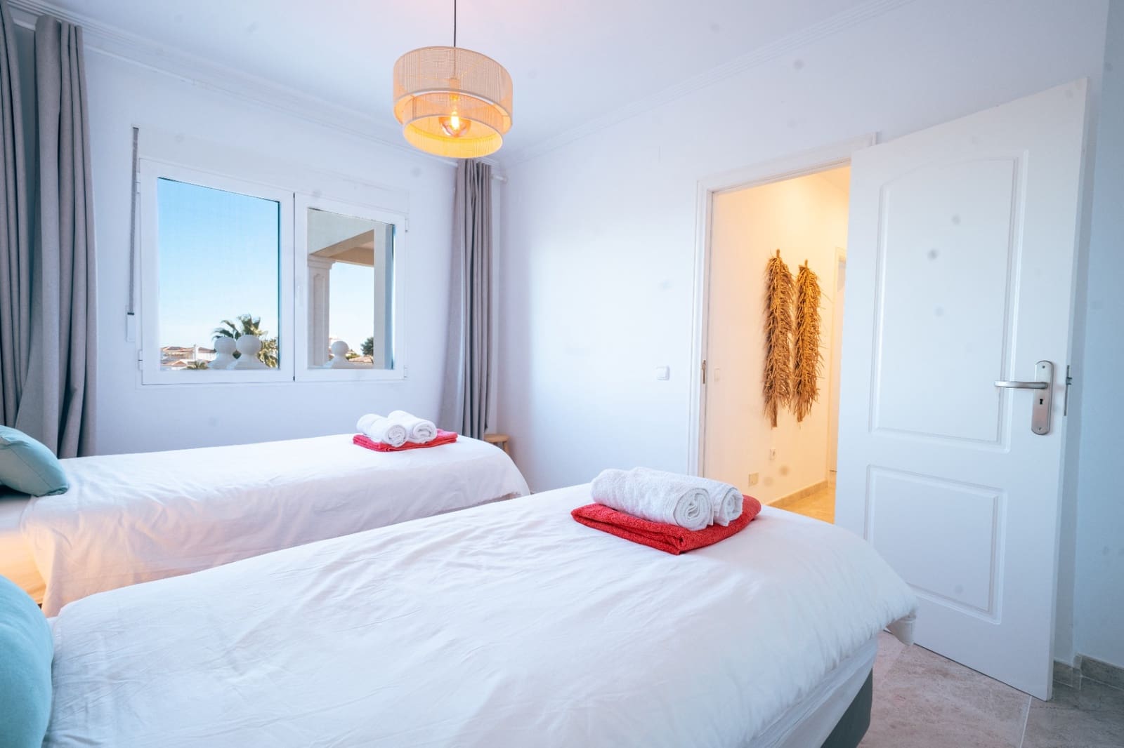 4 sovrum Villa till salu i Javea / Xabia med pool garage - 1 495 000 € (Ref: 9588517)