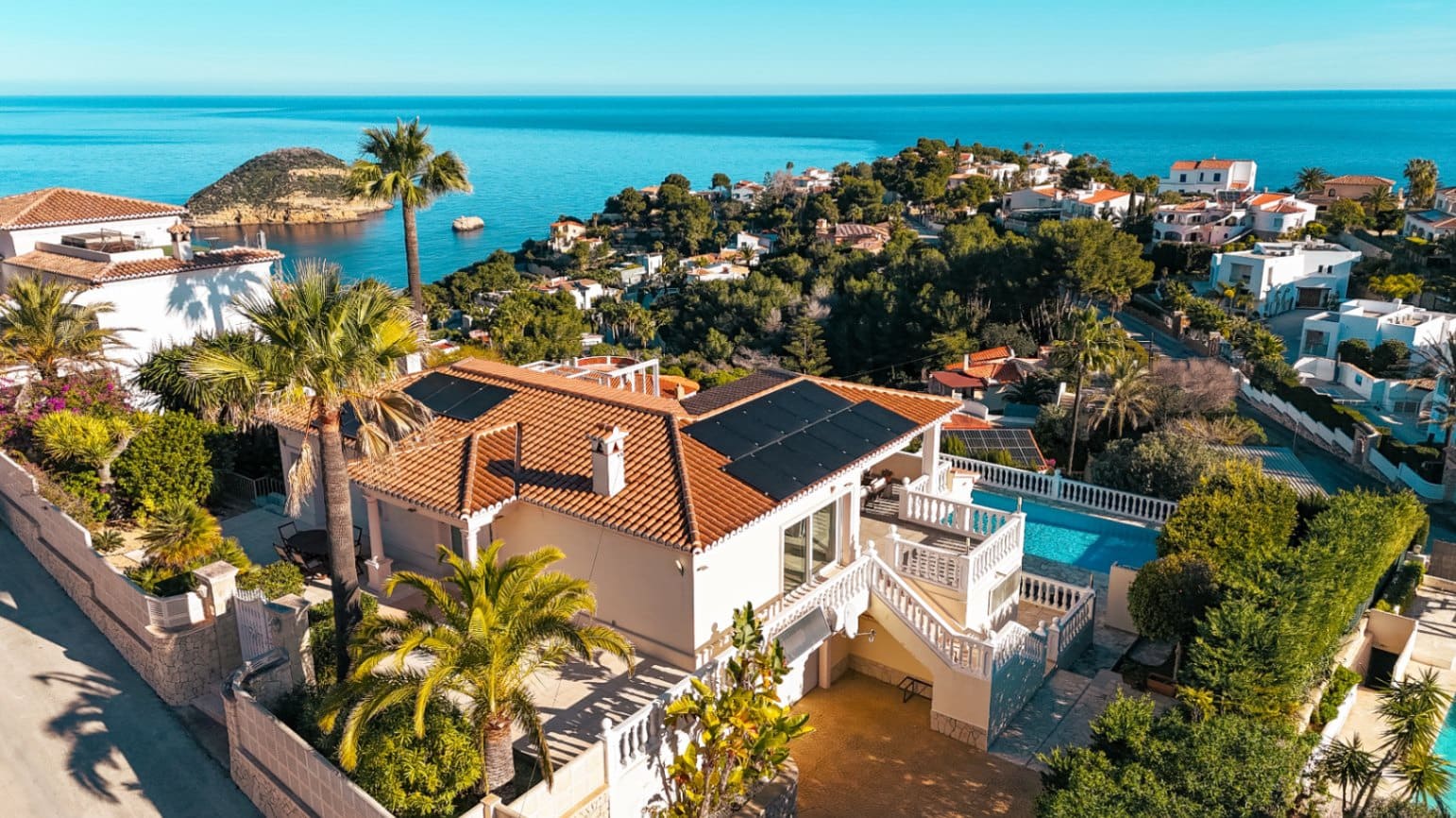 4 sovrum Villa till salu i Javea / Xabia med pool garage - 1 495 000 € (Ref: 9588517)