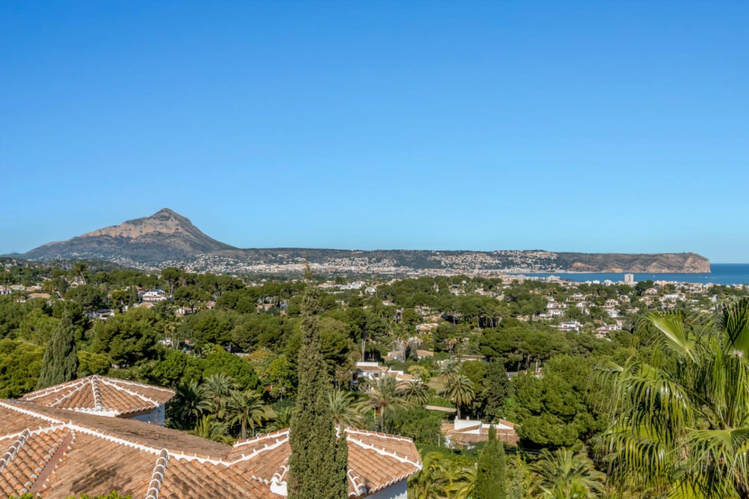 8 makuuhuone Huvila myytävänä paikassa Javea / Xabia mukana uima-altaan 
autotalli - 2 350 000 € (Ref: 9614556)